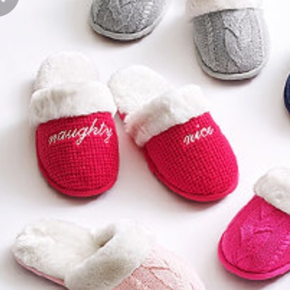 Victoria’s Secret Holiday Slippers szSmall